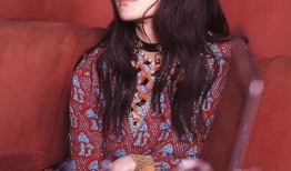 鸣潮最新爆料赞妮